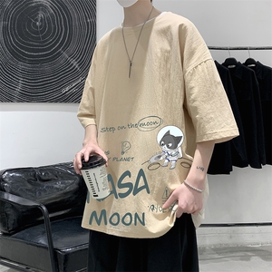 YT26187-P30 NASA亚短袖t恤男大码五分袖男宽松七分袖 港风模特图片