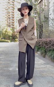 马甲现货图片