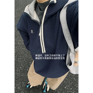 高品 户外情侣抓绒衣连帽卫衣保暖肌理格套头上衣男女 A1080-P70图片