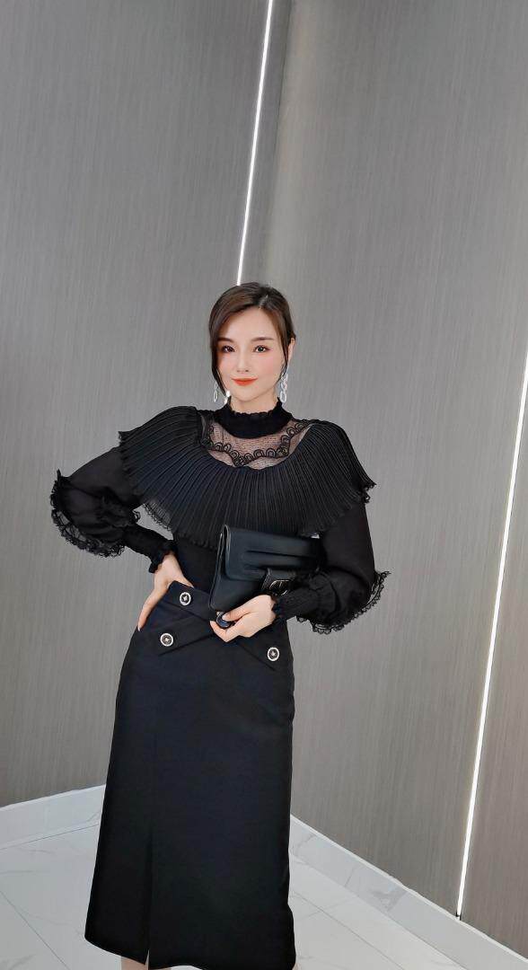 上衣是AB版款，半裙搭配一起更时尚，女装半身裙，雅尼拉