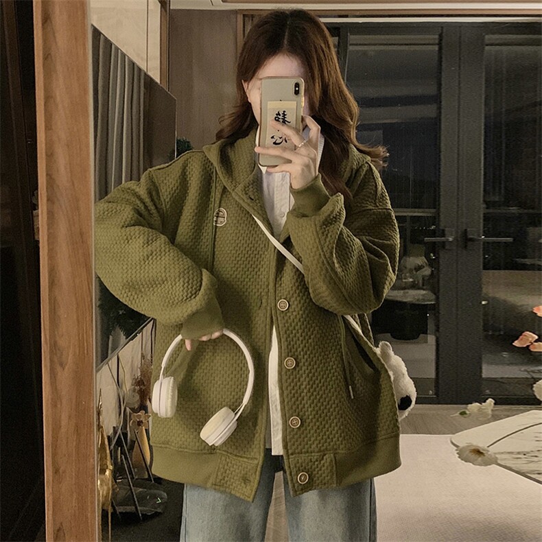A339-P98军绿色华夫格oversize连帽棒球服春秋设计感新款外套,女装短外套,星座911