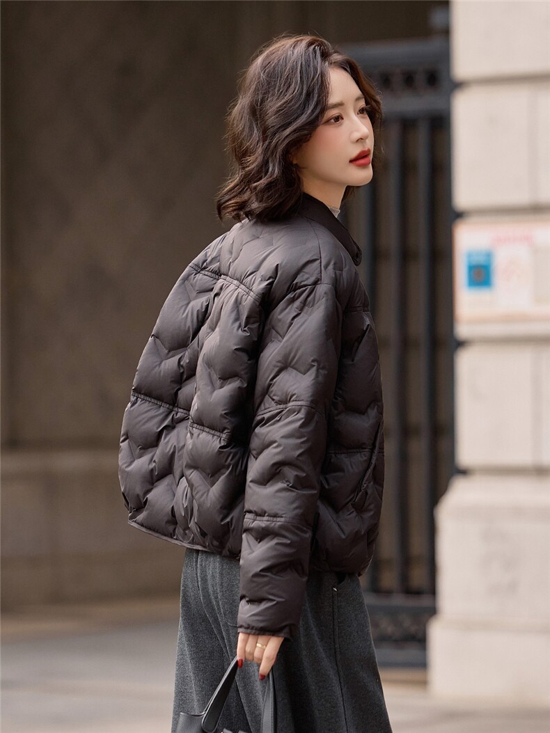黑色短款羽绒服女2025冬季新款时尚百搭轻薄90白鸭绒外套,女装羽绒服,梦懿尔