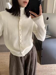 高领慵懒针织新款开衫圆领长袖衫爱心毛衣宽松上衣外套图片