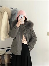 【现货】浣熊毛领派克工装羽绒服达标90白鸭绒，女装羽绒服，OURS