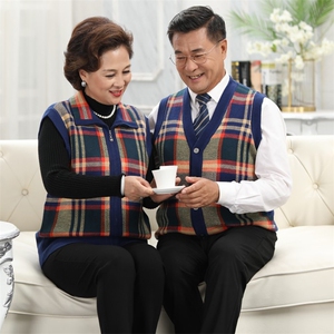 中老年情侣羊毛马甲男女方格坎肩加厚针织毛坎肩图片