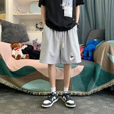 灰色