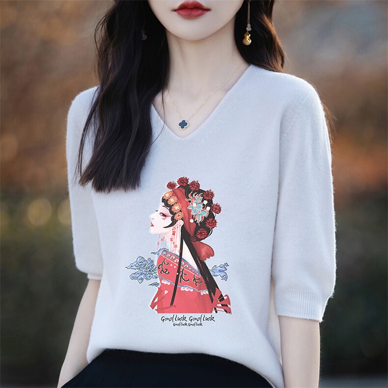 2025夏季新款正肩短袖t恤女宽松半袖纯棉遮臀V领不连帽，女装T恤，斯美雅安迪绒