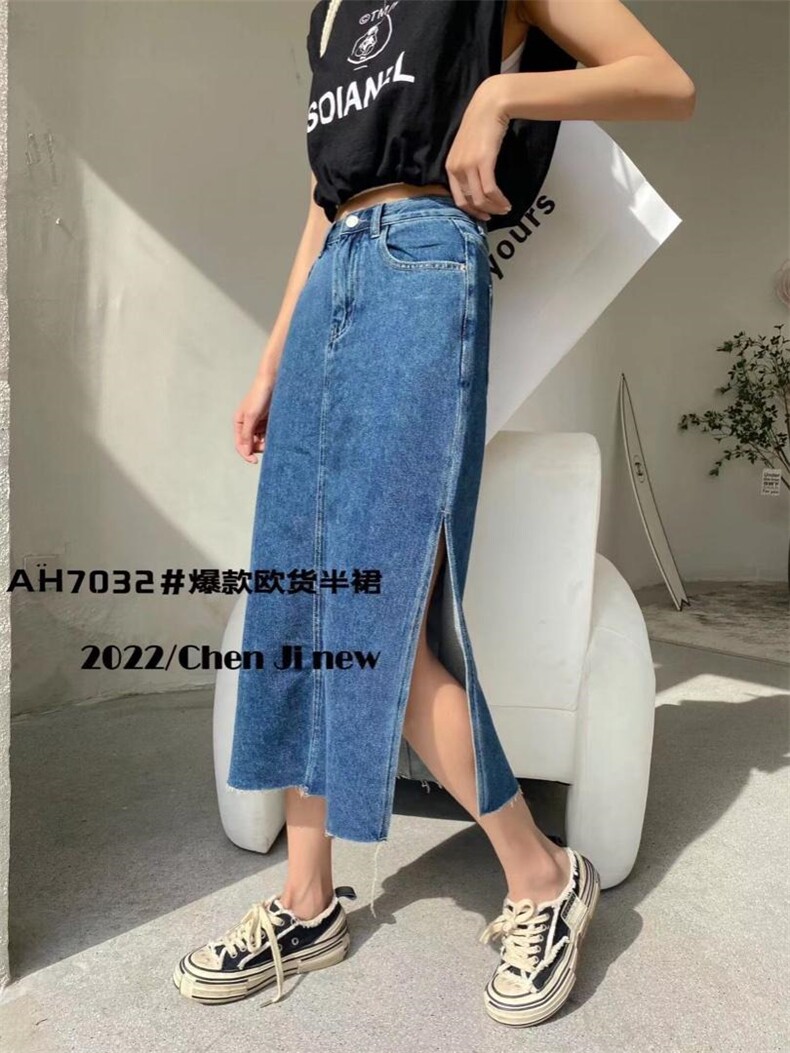 侧开叉牛仔半裙，女装半身裙，臣己