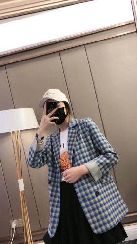 格子休闲欧版西装，女装西装，嗨摩拉