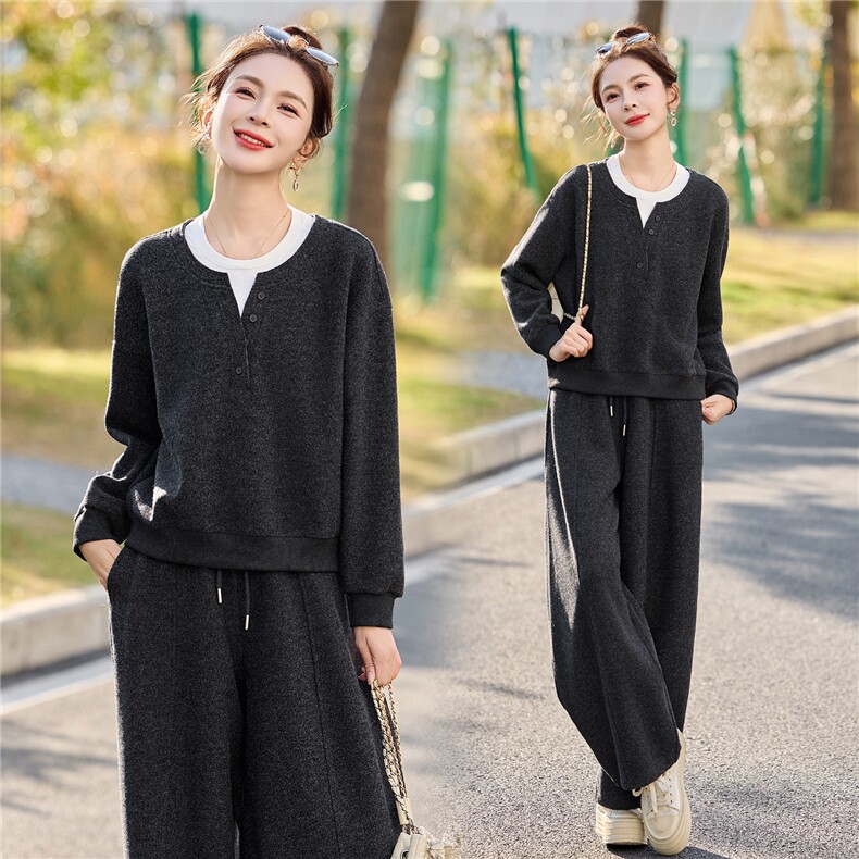 2026春季新款休闲气质两件套套装，女装套装/套裙，伊仟回