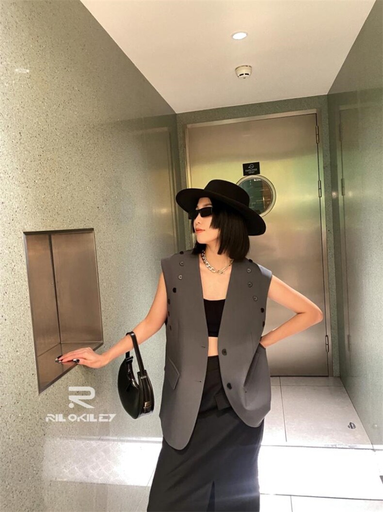 2022秋装新款马甲，女装马甲，雷洛奇丽