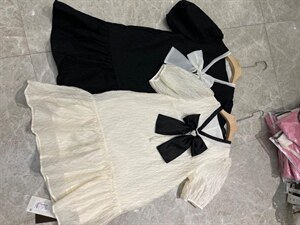 蝴蝶结连衣裙图片