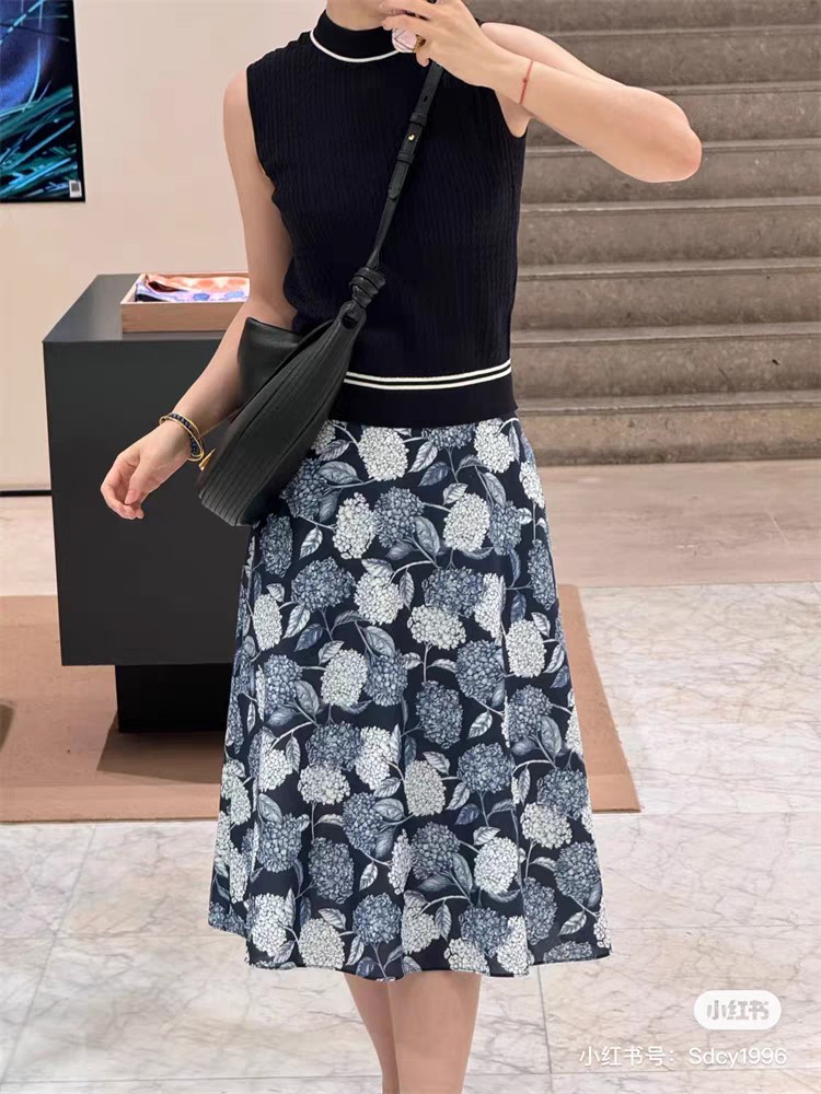女装2025春季新款抗皱印花布中长半身裙,女装半身裙,湘姗