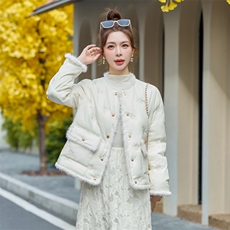 【bao款现货】2024新款冬装新中式刺绣拼接水貂毛羽绒服白鸭绒，女装羽绒服，雅静靓衣
