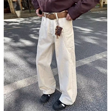 白色