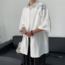 白色