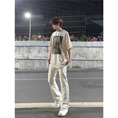 白色