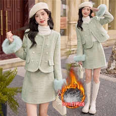 【bao款大货已出】2025冬装粗纺小香50%羊毛90%白鸭绒套装狐狸毛，女装套装/套裙，雅静靓衣