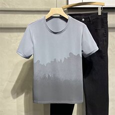 灰色