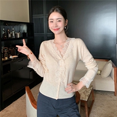 2025舒适百搭简约v领花边蕾丝长袖，女装针织衫/毛衣，玛卡隆羊绒
