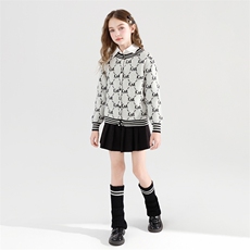 时尚百搭通勤儿童加厚字母开衫，童装儿童羊毛衫，牧皓研