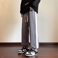 深灰色
