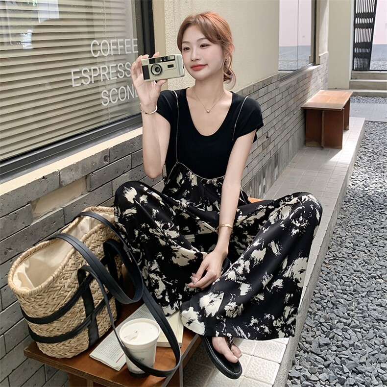 时尚复古印花减龄吊带裤套装女夏季2025新款一整套短袖上衣两件套,女装套装/套裙,2C255
