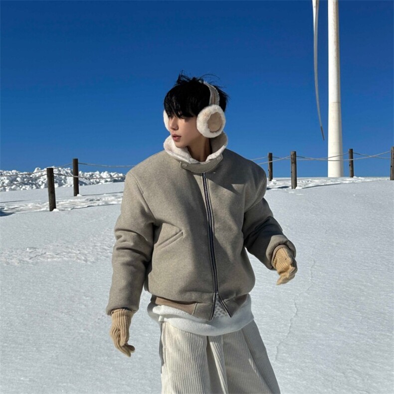 816B-WT057-P120冬季毛呢大衣短款加厚宽松保暖外套，男装棉衣，星座816B