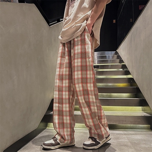 2024港风文艺休闲格子裤男图片
