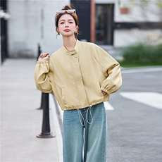 欧货高级感淡黄色白皮衣外套女2026春秋新款蝙蝠袖pu短夹克小个子，女装皮衣，潮流依族