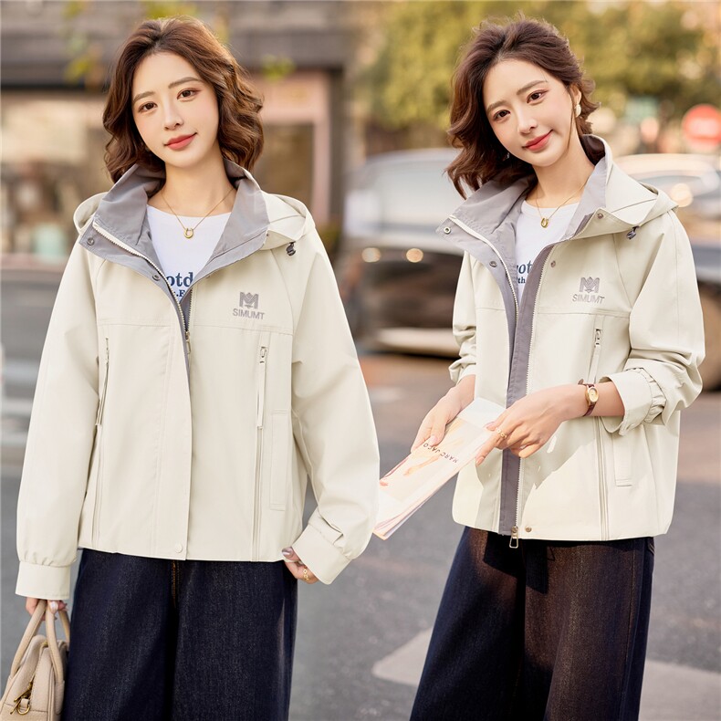 2026年春季休闲风连帽刺绣外套,女装短外套,依路服饰