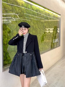时尚绣花美人头拼接西装图片