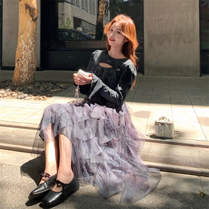 温柔千金风穿搭紫色吊带连衣裙加开衫女春秋超火好看高级长裙套装图片