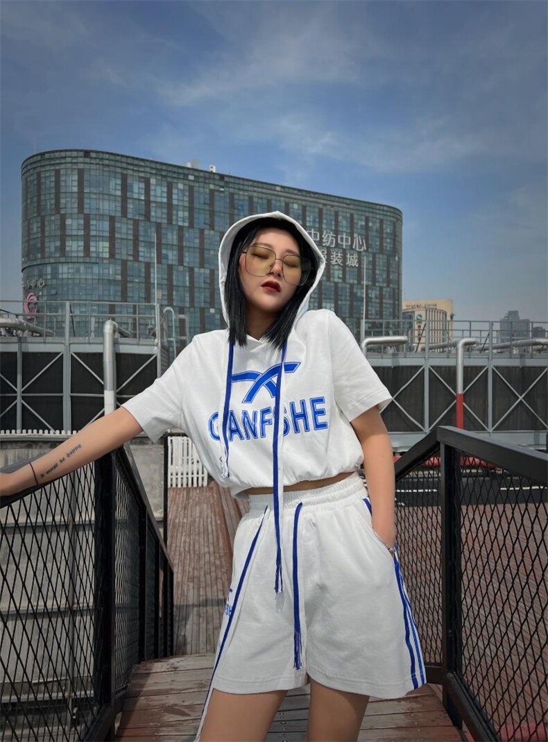 芊芊细羽 HZQQXY142876