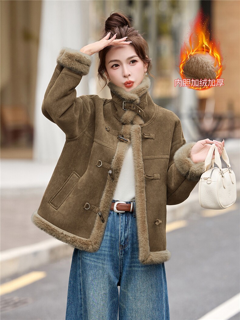 皮毛一体羊羔毛外套女2025秋冬新款小个子加厚牛角扣短款加厚外套,女装羊羔毛/颗粒绒,拾衣