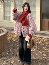 红色小众设计感围巾款羽绒服女冬季2026新款韩版加厚新年喜庆外套，女装羽绒服，艾米莉亚