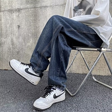 蓝色