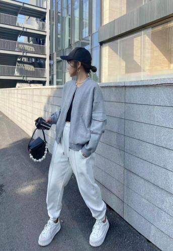 现货后背三颗扣外套，女装，魅力布梵