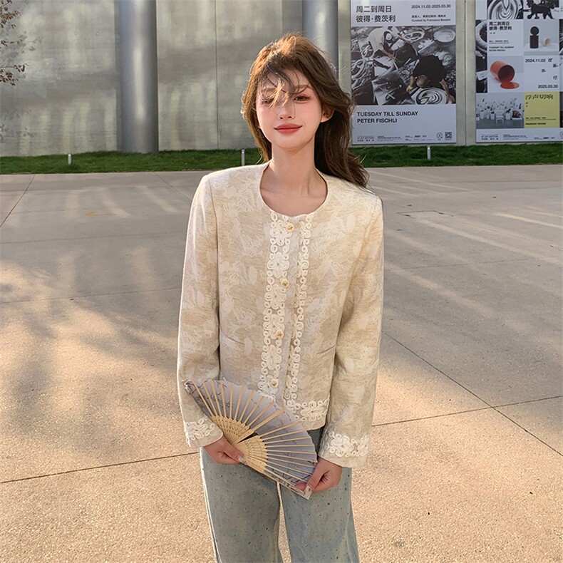 高级感小香风蕾丝花边短外套女春季款上新洋气国风圆领单排扣上衣,女装短外套,浙宝208A