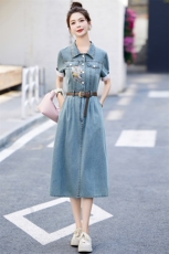 现货洋气短袖牛仔刺绣连衣裙女2024夏季新款时尚中长款牛仔连衣裙，女装连衣裙，涵墨