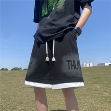 黑色