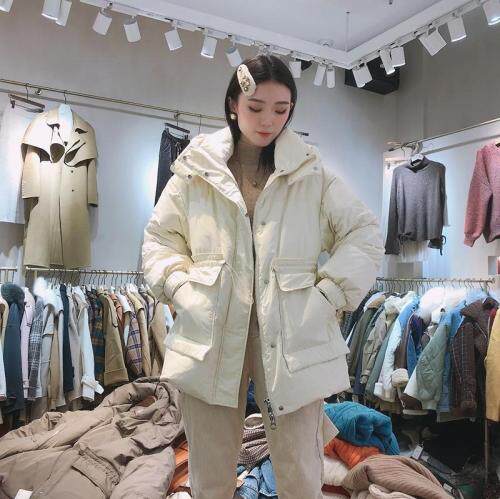 2021冬款新款90白鸭绒韩版连帽腰间抽绳设计羽绒服，女装羽绒服，红雀纺