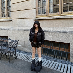 1506-1/M78011/P79美式复古风短款棉服女生翻领时尚图片