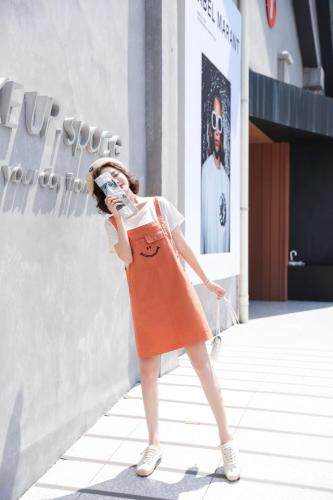 假两件背带裙，女装，可怡佳人