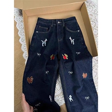 蓝色