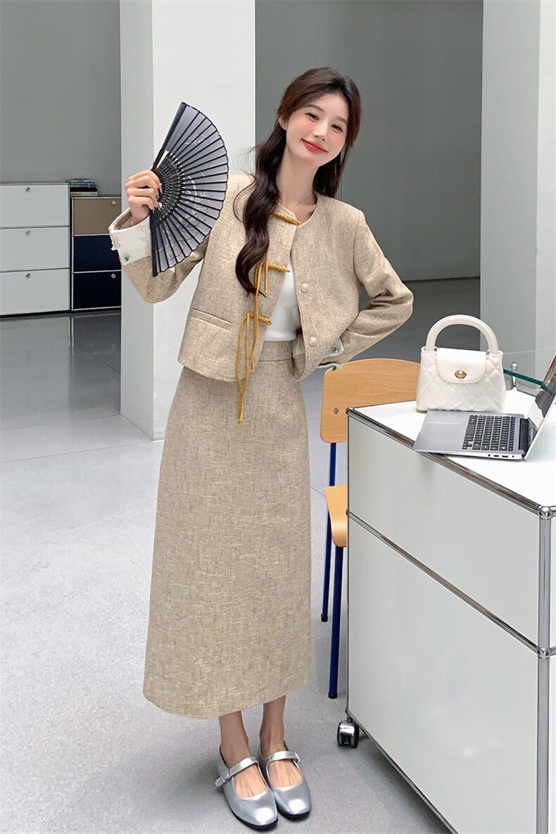 新中式国风显瘦套装女2025春秋季新款高级感盘扣外套半身裙两件套,女装套装/套裙,2C081