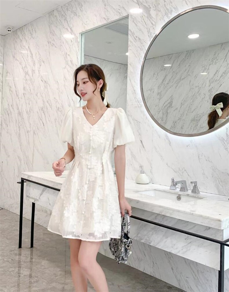 连衣裙V领收腰显瘦，女装连衣裙，雅诺希