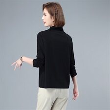新款百搭大长袖T恤，女装T恤，小林双子