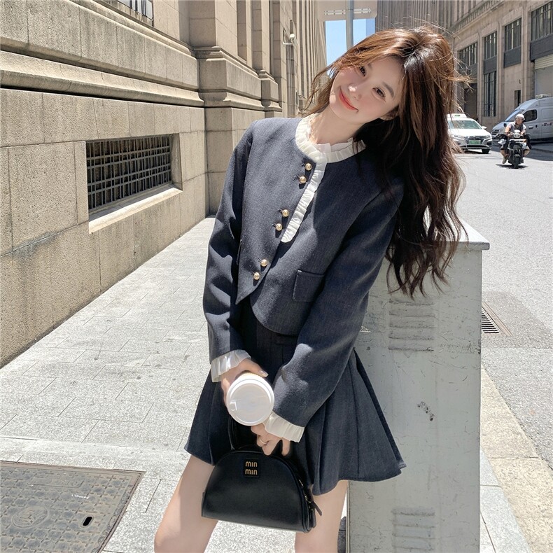 灰色时尚小香风套装女2025春秋新款洋气减龄短外套百褶短裙两件套,女装套装/套裙,2B237