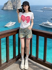 学院风网红时尚套装女夏款圆领刺绣蝴蝶结短袖阔腿牛仔短裤两件套，女装套装/套裙，江南
